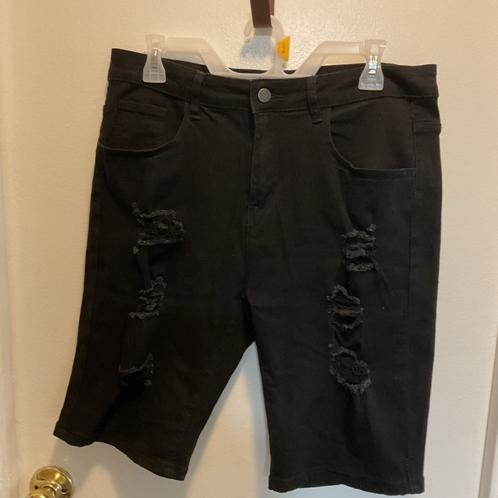 Men’s Black Distressed Denim Shorts